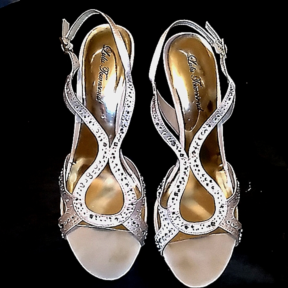👠